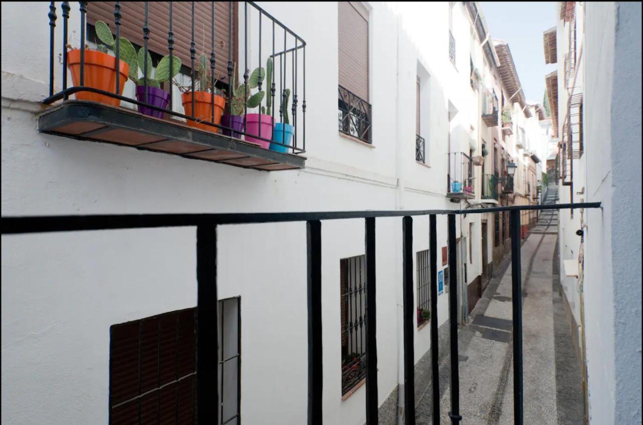 Apartamentos Centro Historico A Los Pies De La Alhambra Granada Esterno foto