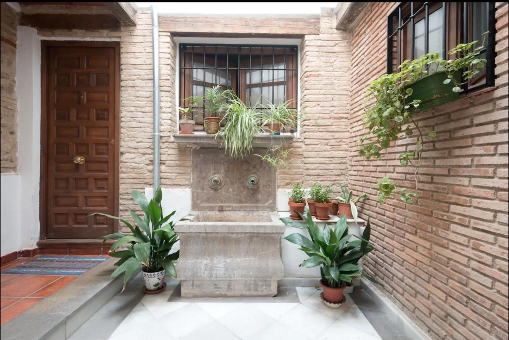 Apartamentos Centro Historico A Los Pies De La Alhambra Granada Esterno foto